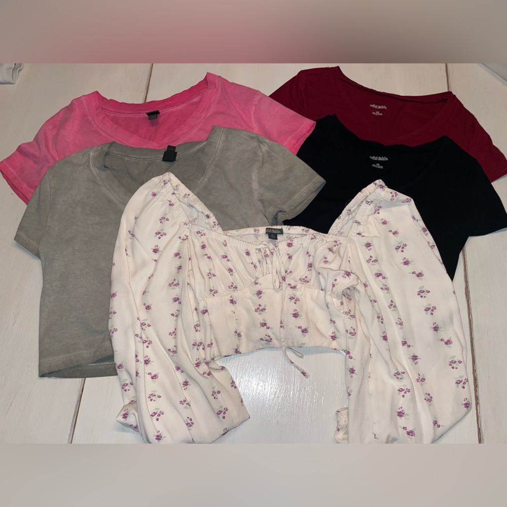 Bundle of Womens Wild Fable XS Tops